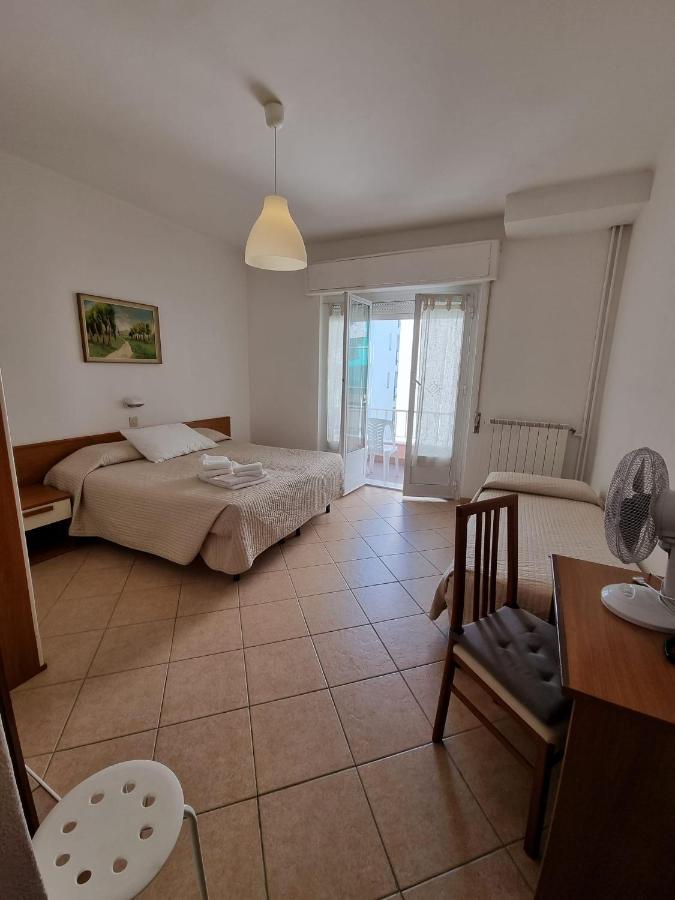 Hotel Riz Finale Ligure Exterior photo