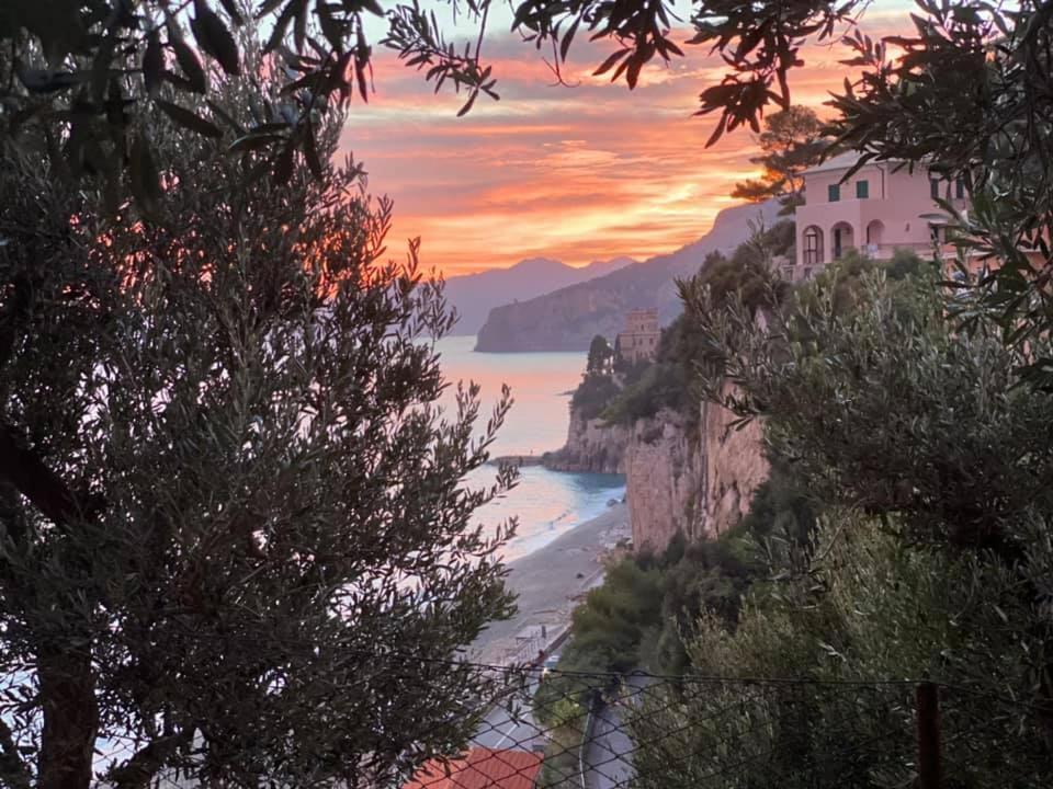 Hotel Riz Finale Ligure Exterior photo
